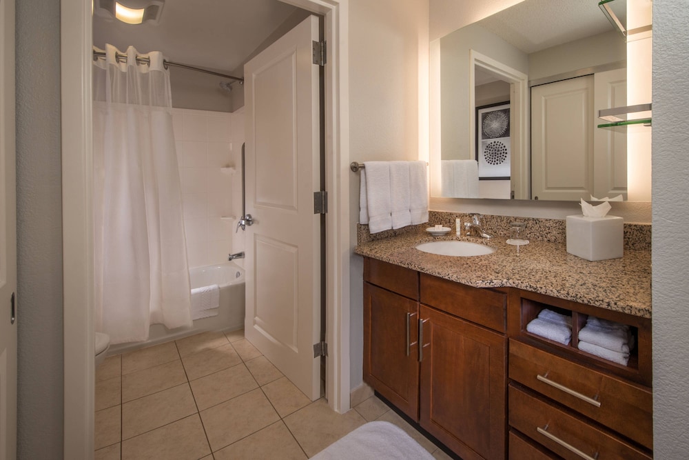 Residence Inn By Marriott Dulles Airport At Dulles 28 Centre,Dulles>>Ashburn,3 star