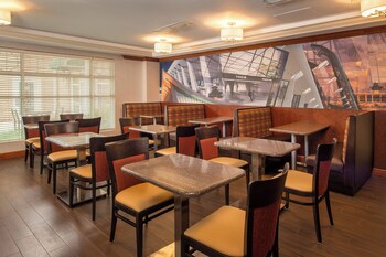 residence inn by marriott dulles airport at dulles 28 centre