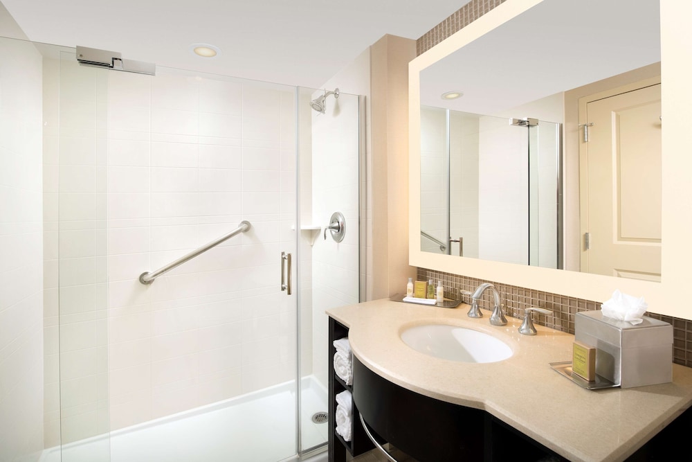 doubletree by hilton sterling dulles airport