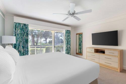 hilton vacation club charter club naples bay