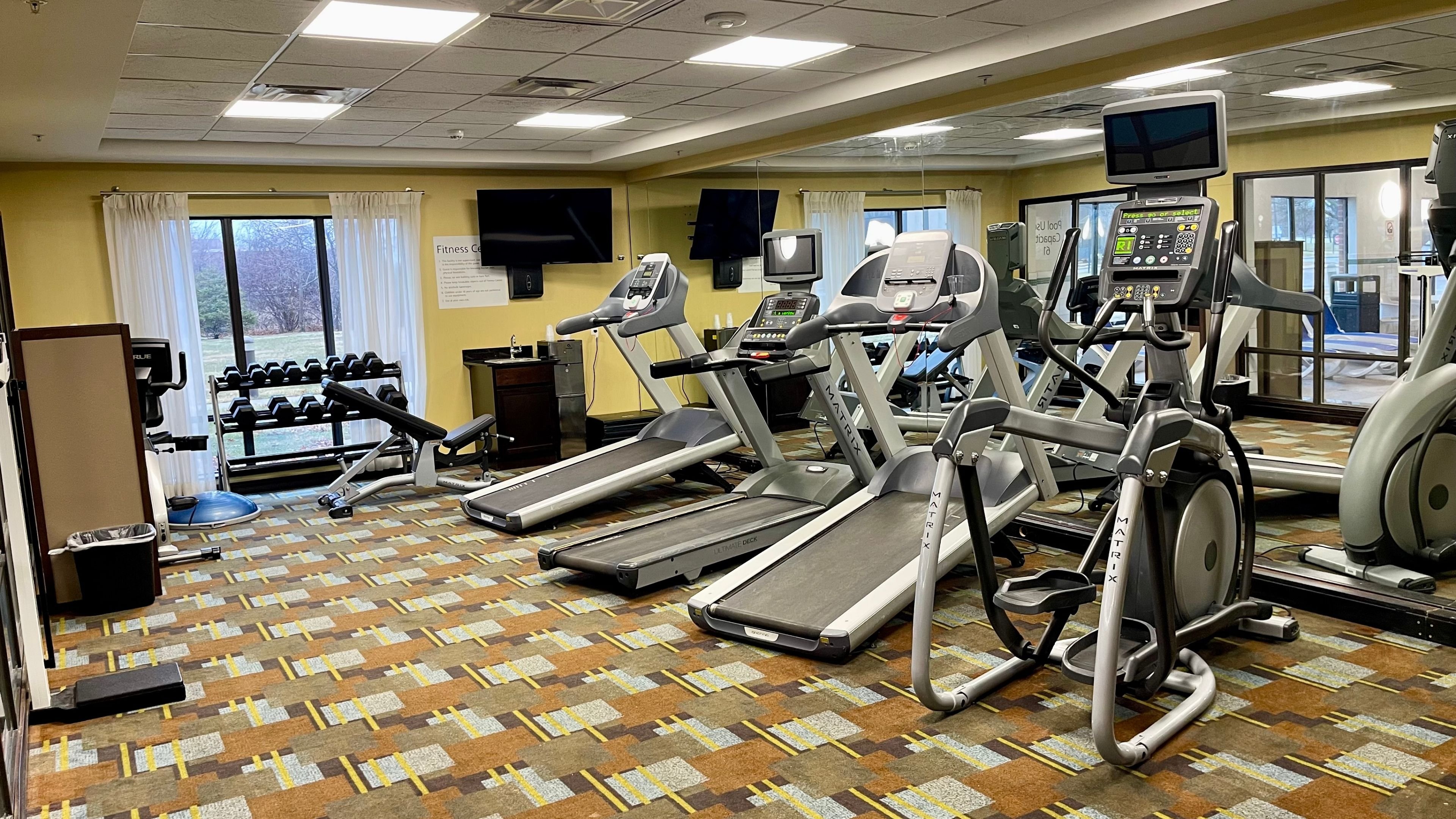 holiday inn express and suites detroit north troy by ihg