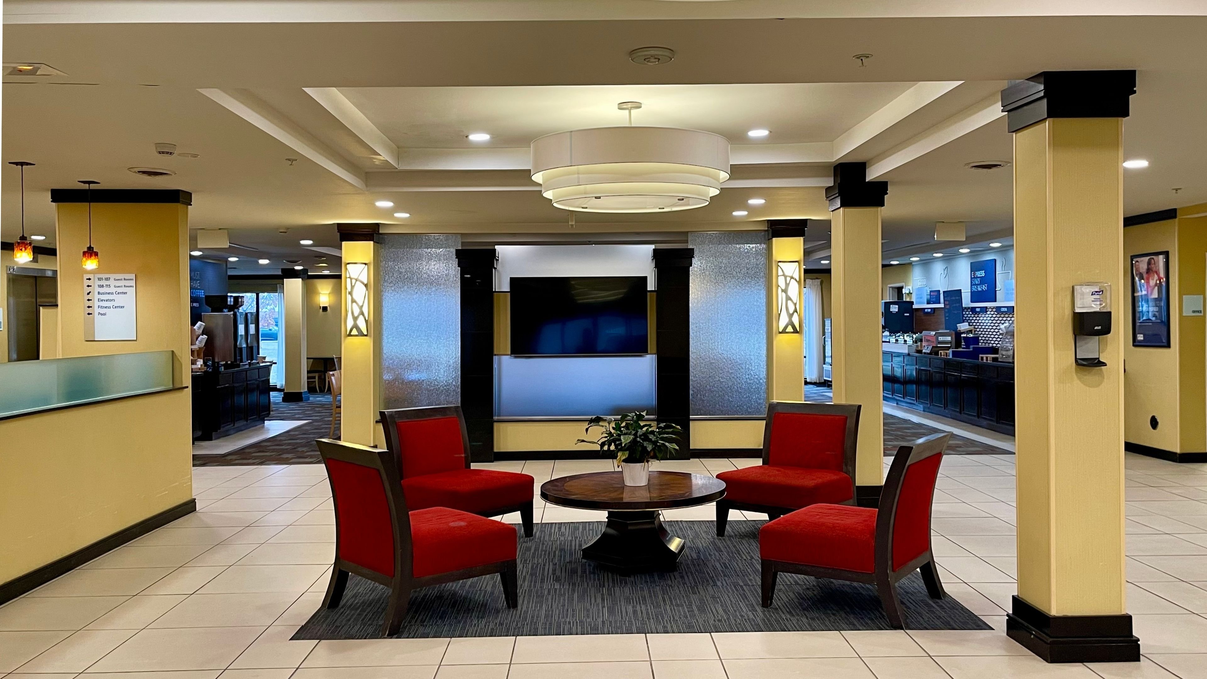 holiday inn express and suites detroit north troy by ihg
