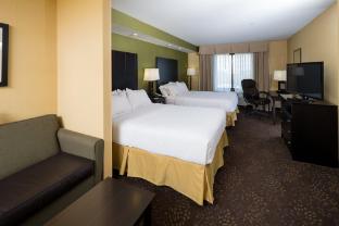 holiday inn express and suites detroit north troy by ihg