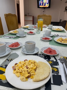 santa ana luxury rentals