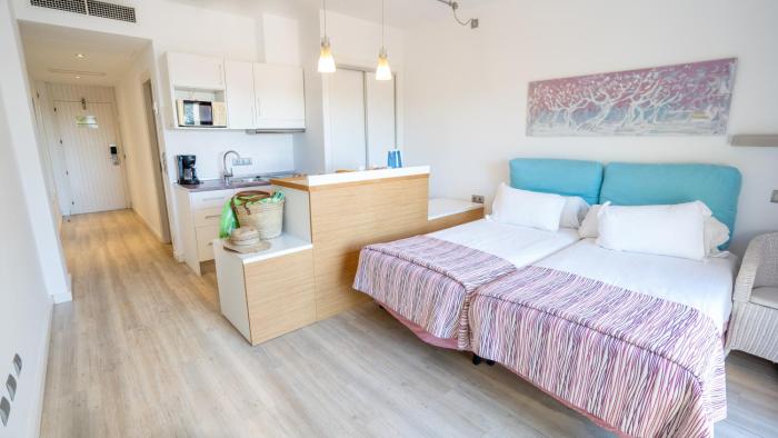 aparthotel houm plaza son rigo