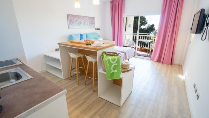 aparthotel houm plaza son rigo