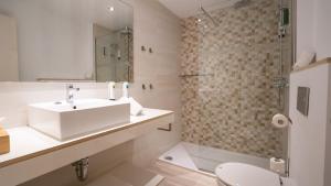 aparthotel houm plaza son rigo
