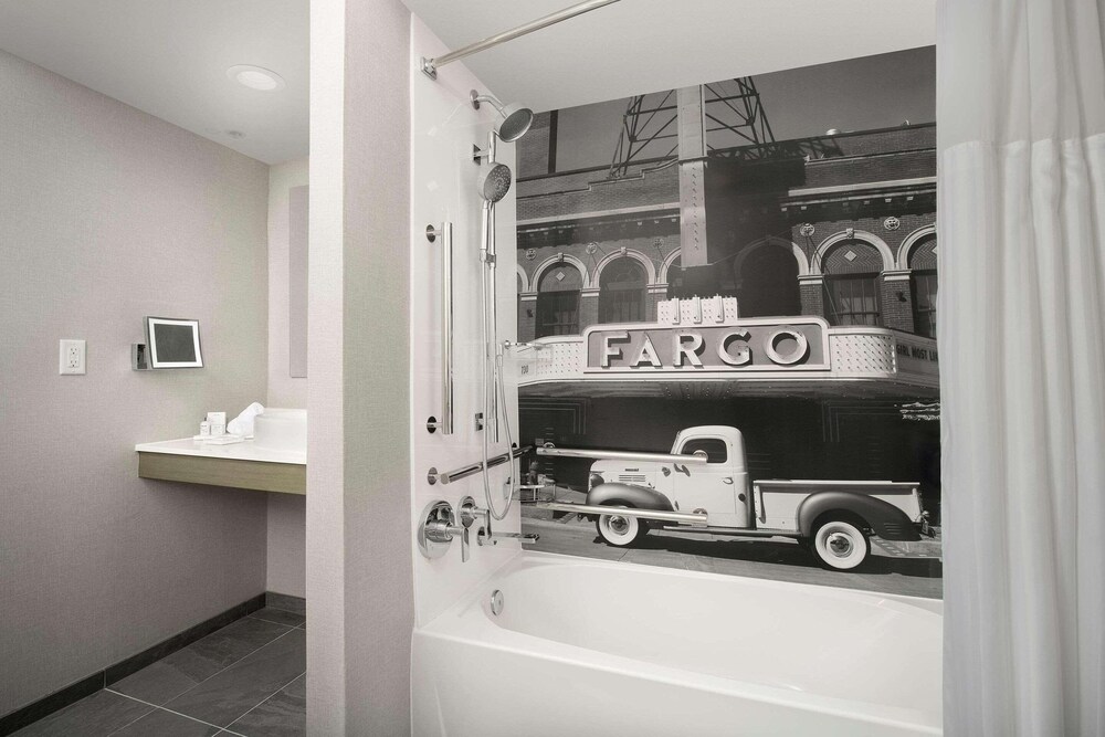 radisson blu fargo