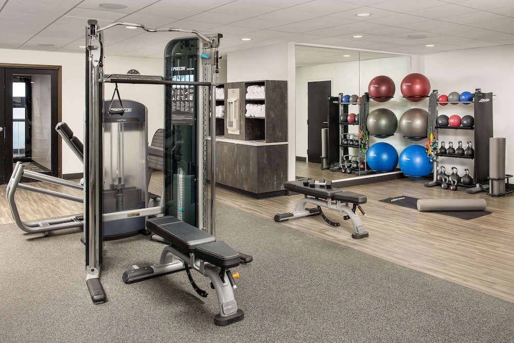 radisson blu fargo