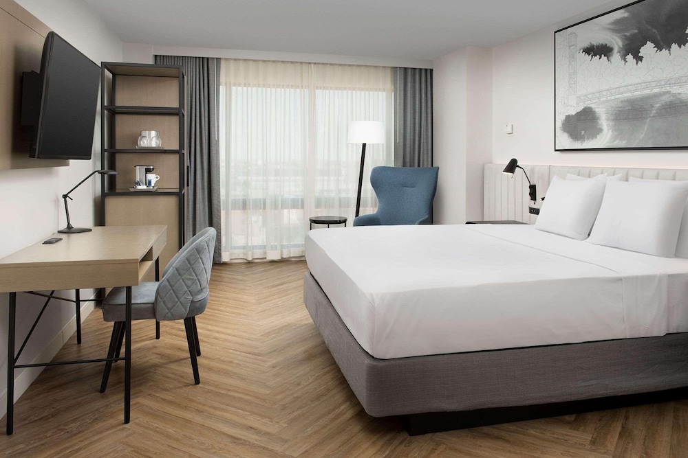 radisson blu fargo