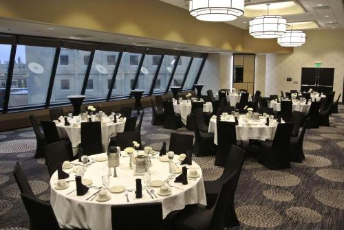 radisson blu fargo