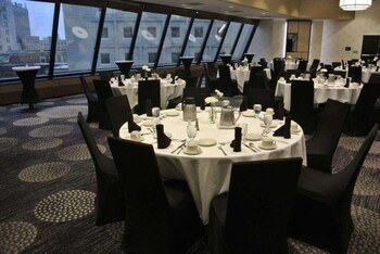 radisson blu fargo