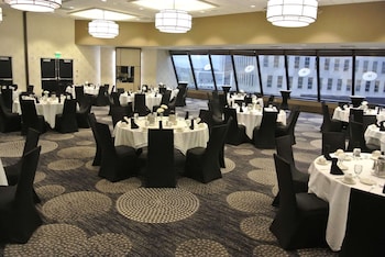 radisson blu fargo
