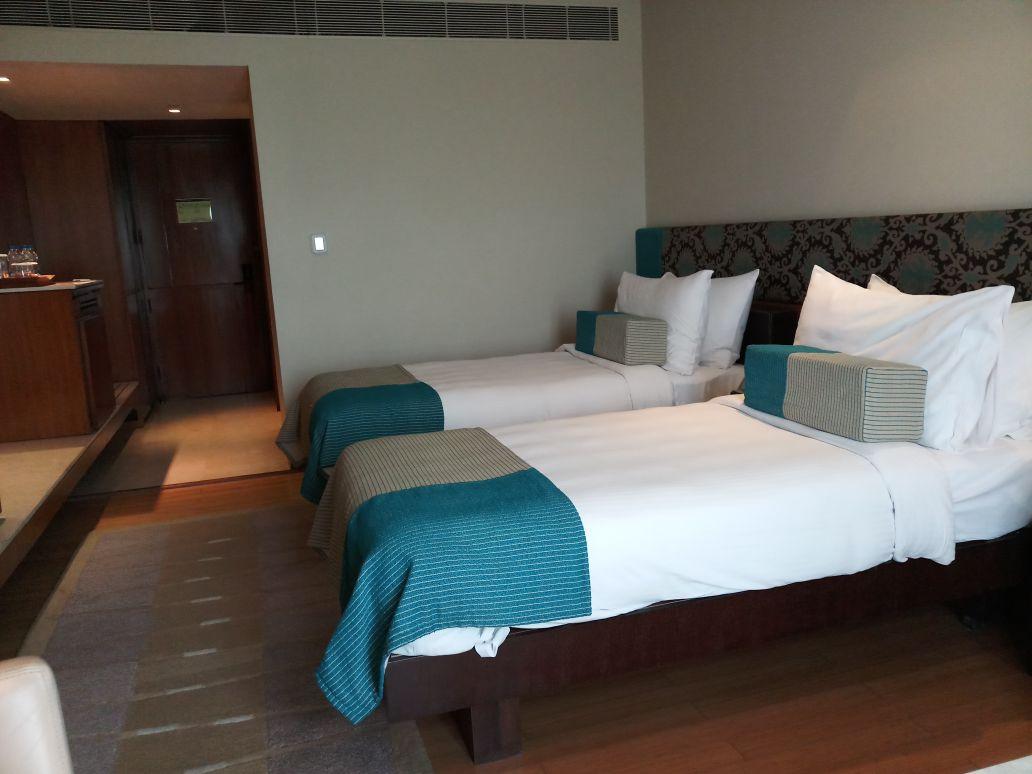 taj surajkund resort and spa delhi ncr