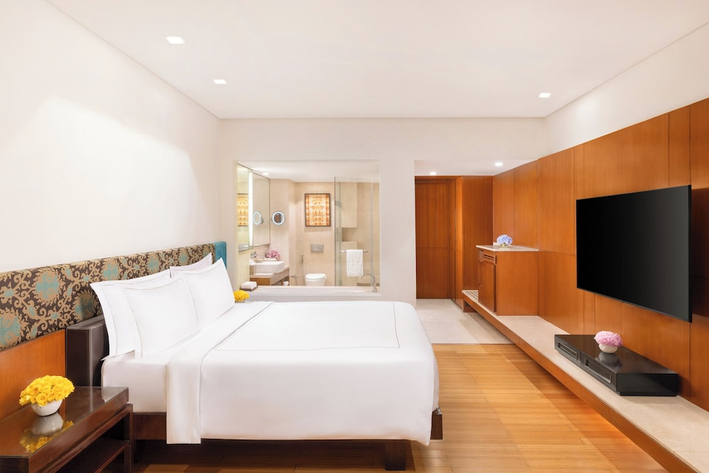 taj surajkund resort and spa delhi ncr