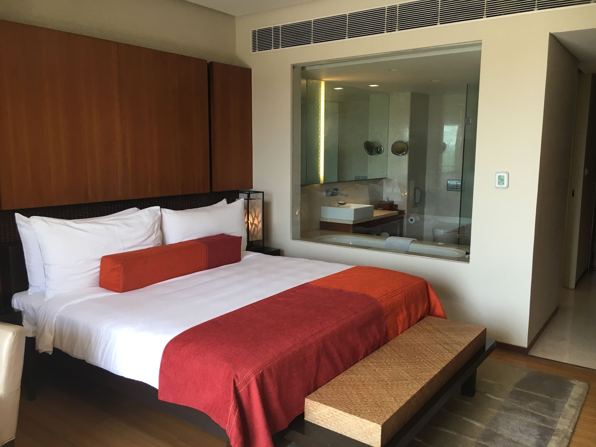 taj surajkund resort and spa delhi ncr