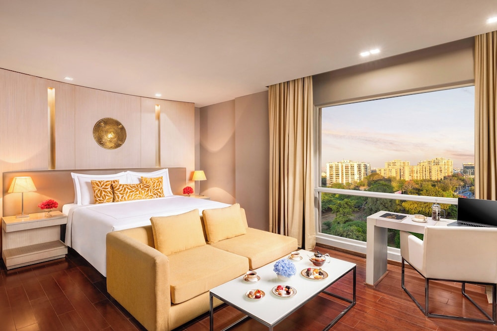 taj surajkund resort and spa delhi ncr