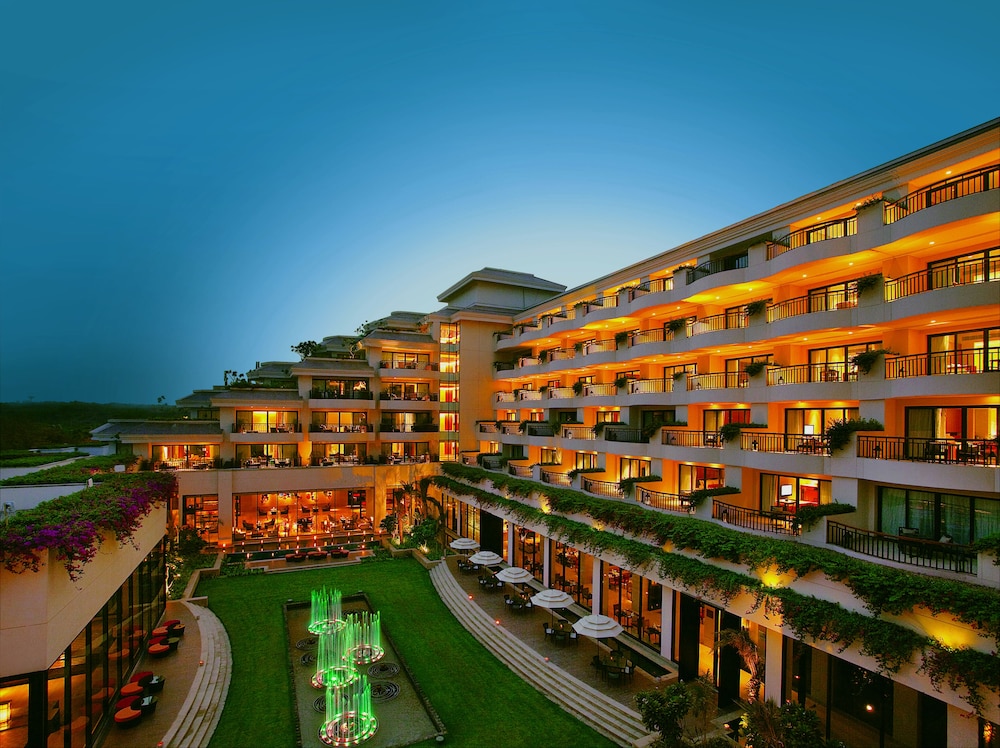 taj surajkund resort and spa delhi ncr