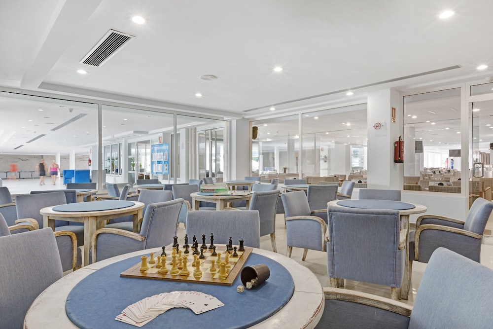 alua gran camp de mar hotel