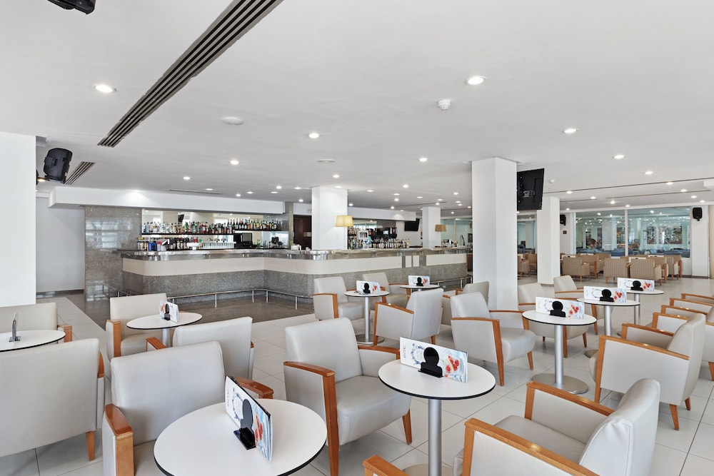 alua gran camp de mar hotel