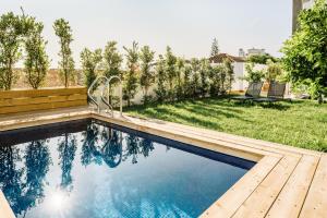 colegio charm house