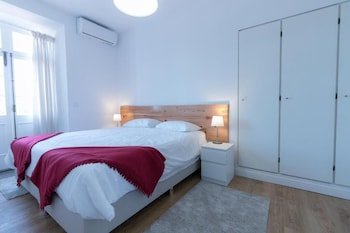 lagoa hostel and suites