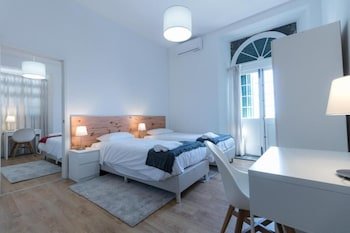 lagoa hostel and suites