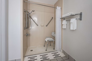 quality inn university area