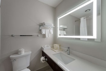 quality inn university area
