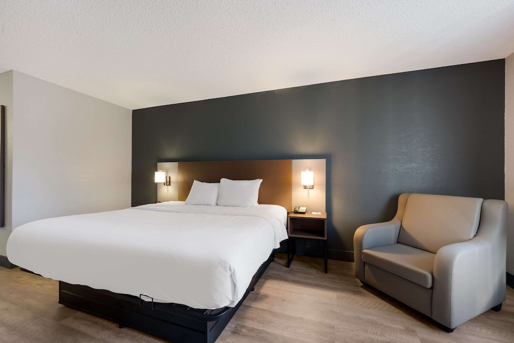 quality inn university area