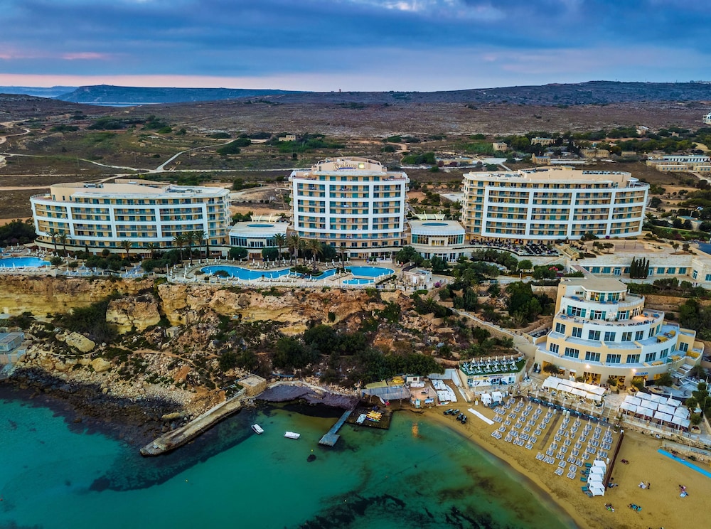 radisson blu resort and spa malta golden sands