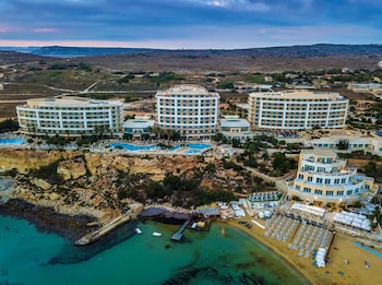 radisson blu resort and spa malta golden sands