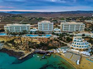 radisson blu resort and spa malta golden sands