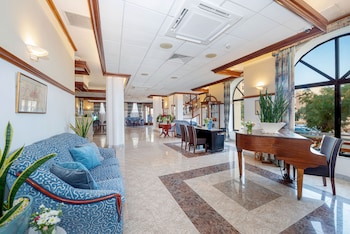 gillieru harbour hotel