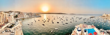 gillieru harbour hotel