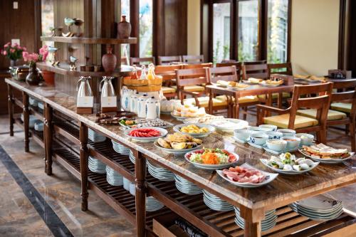 bai dinh riverside resort and spa