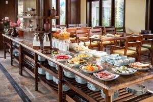 bai dinh riverside resort and spa