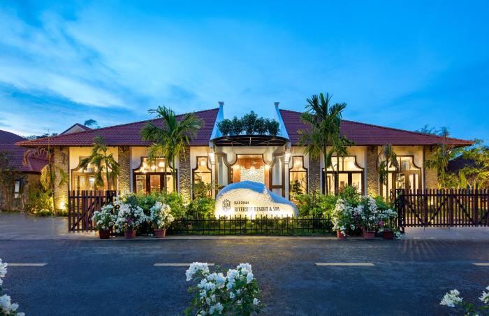 bai dinh riverside resort and spa