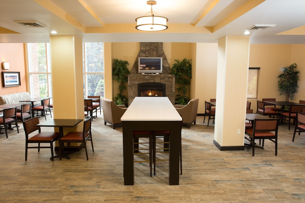 holiday inn express hotel and suites cherokee casino by ihg