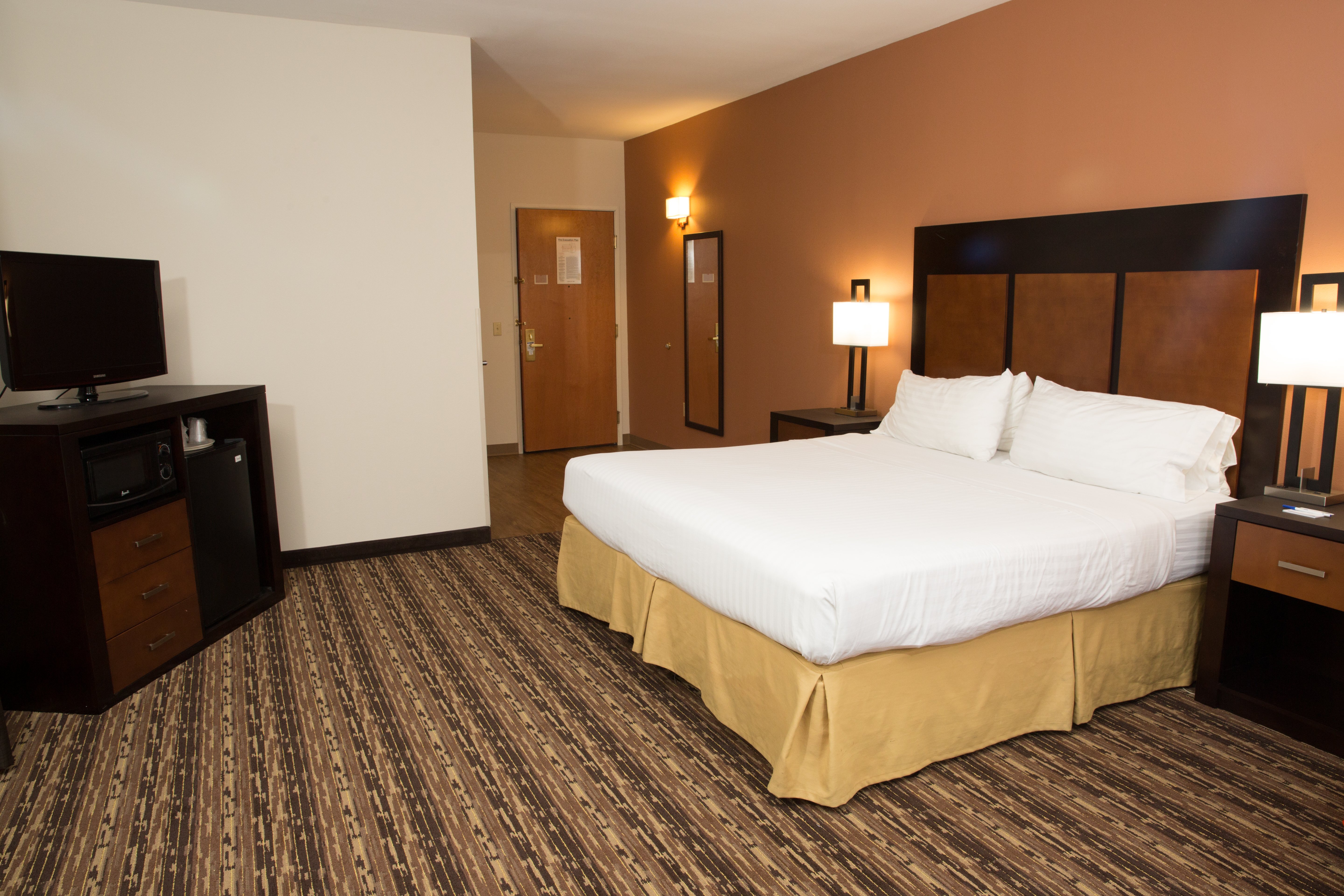 holiday inn express hotel and suites cherokee casino by ihg