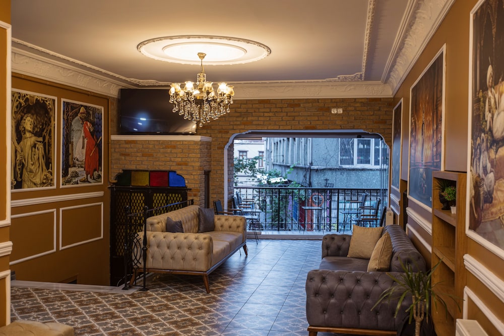 grand balyan hotel and restaurant