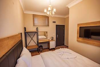 grand balyan hotel and restaurant