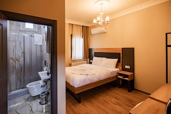 grand balyan hotel and restaurant