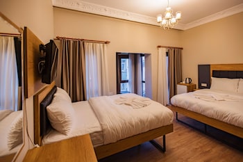 grand balyan hotel and restaurant