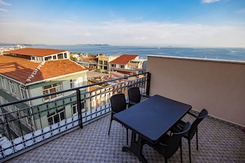 grand balyan hotel and restaurant