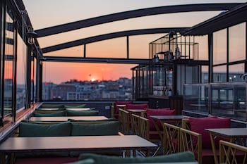 grand balyan hotel and restaurant