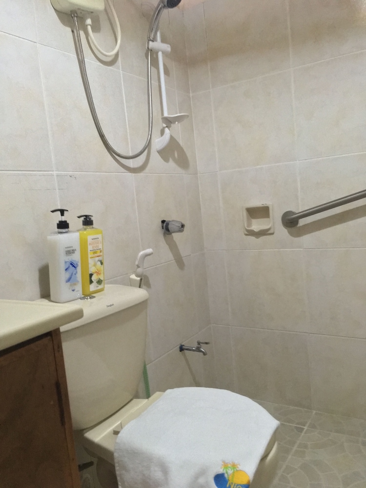 nigi nigi nu noos beach resort