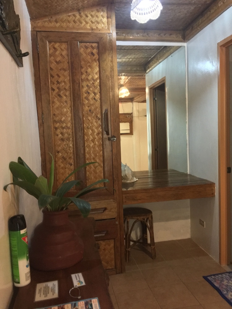 nigi nigi nu noos beach resort