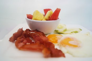 nigi nigi nu noos beach resort