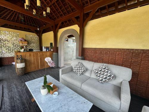puri andong villa